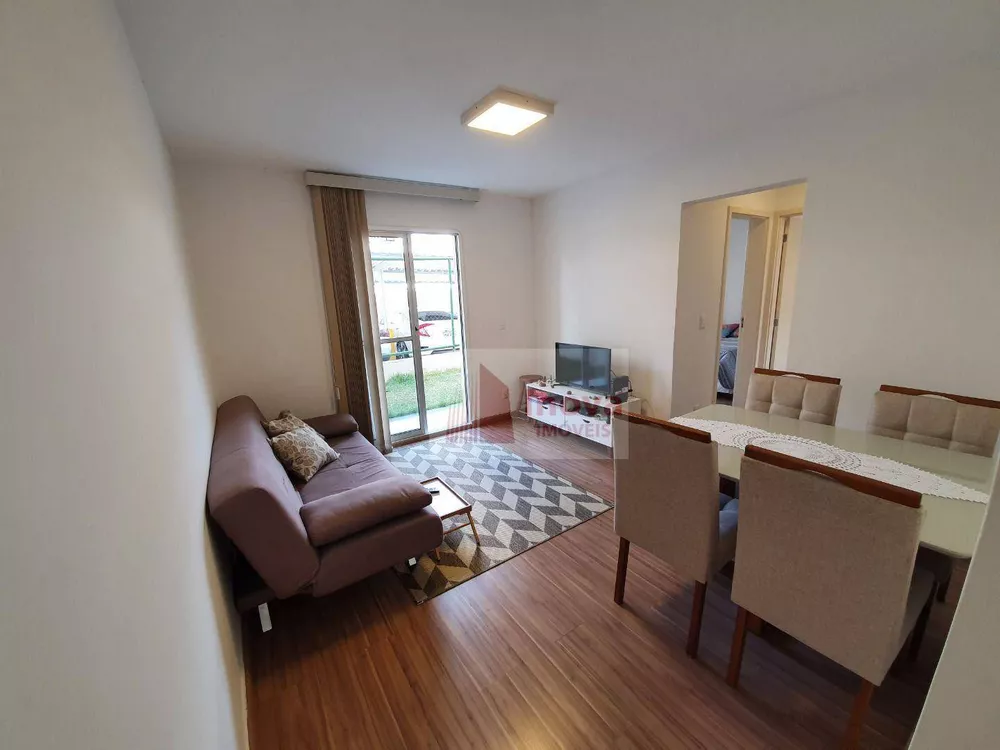 Apartamento à venda com 2 quartos, 70m² - Foto 1