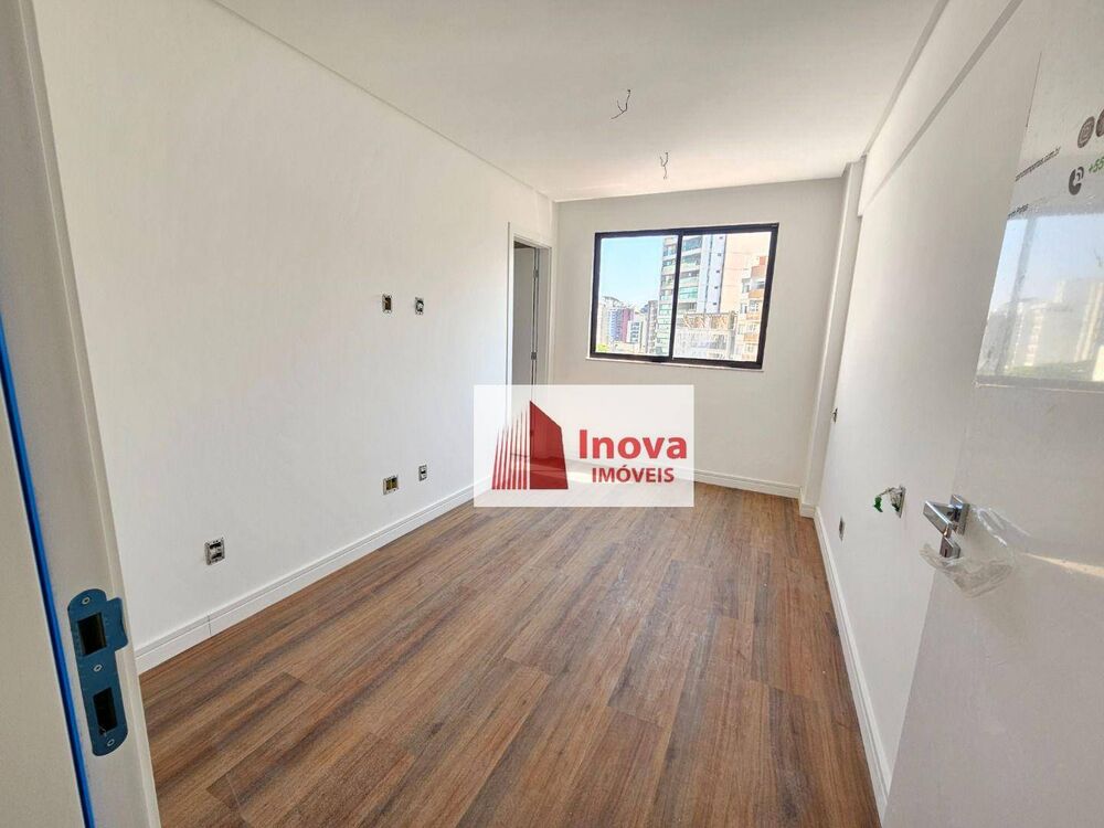 Apartamento, 4 quartos, 170 m² - Foto 2