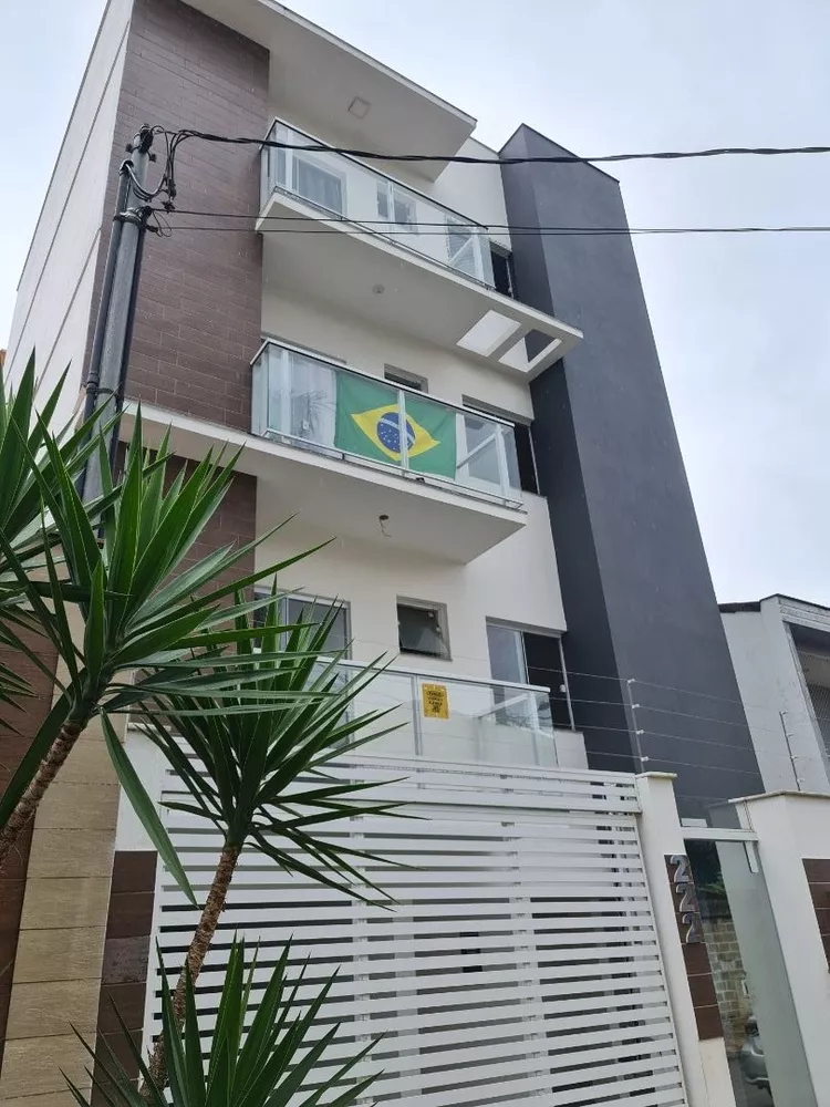 Cobertura à venda com 3 quartos, 140m² - Foto 2