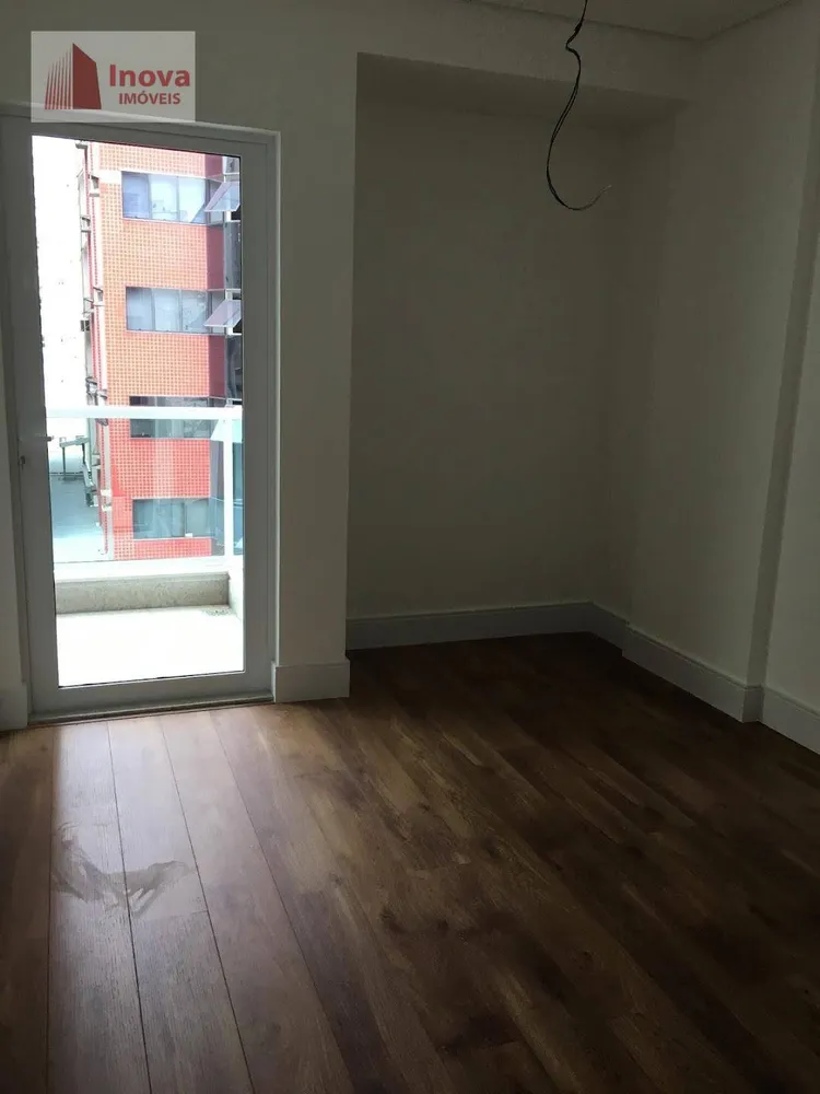 Apartamento, 4 quartos, 200 m² - Foto 13