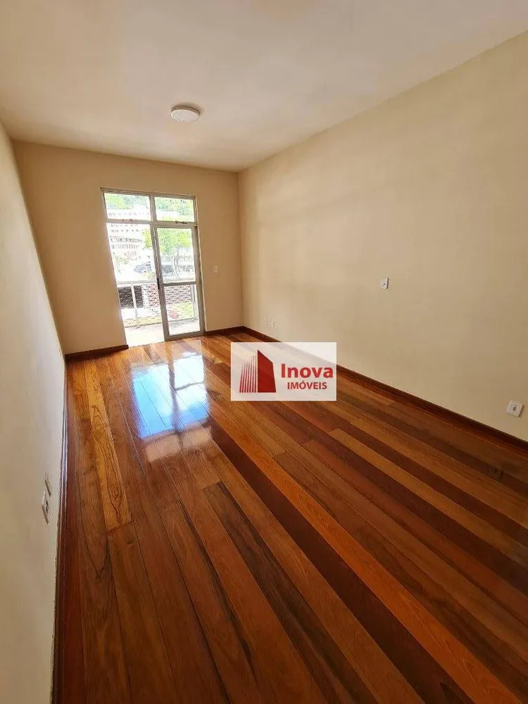 Apartamento, 3 quartos, 120 m² - Foto 2