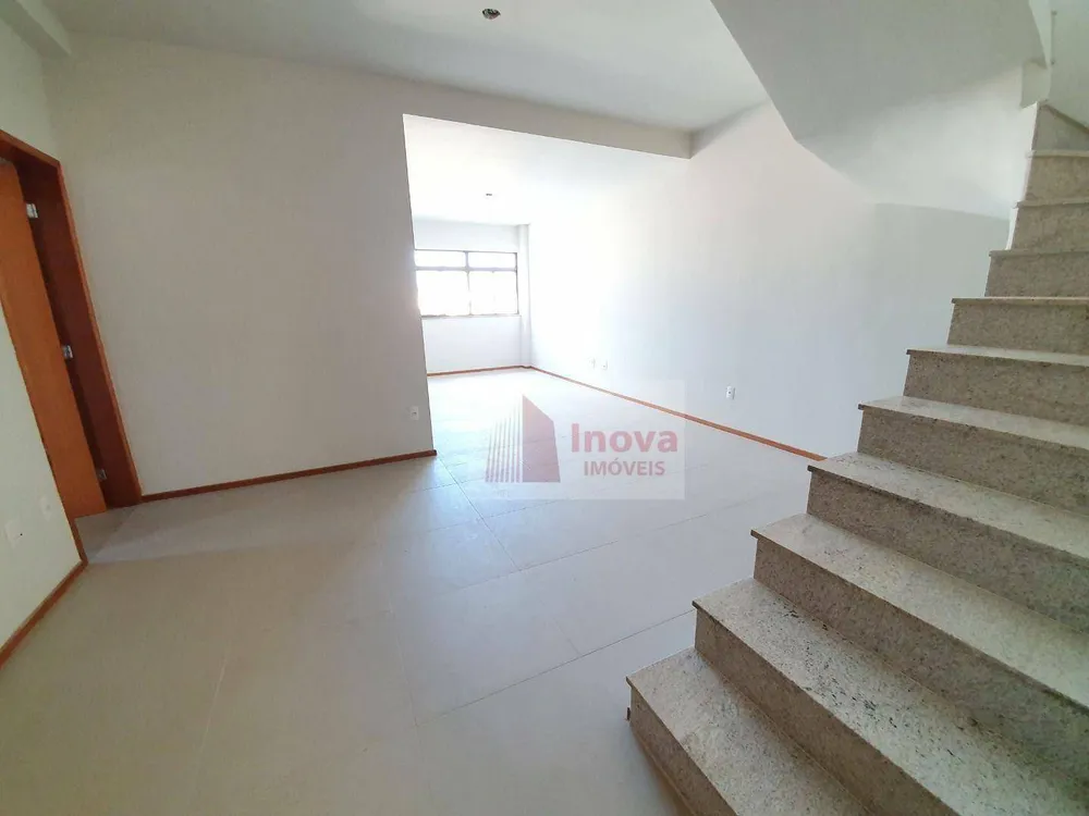 Cobertura, 4 quartos, 196 m² - Foto 3