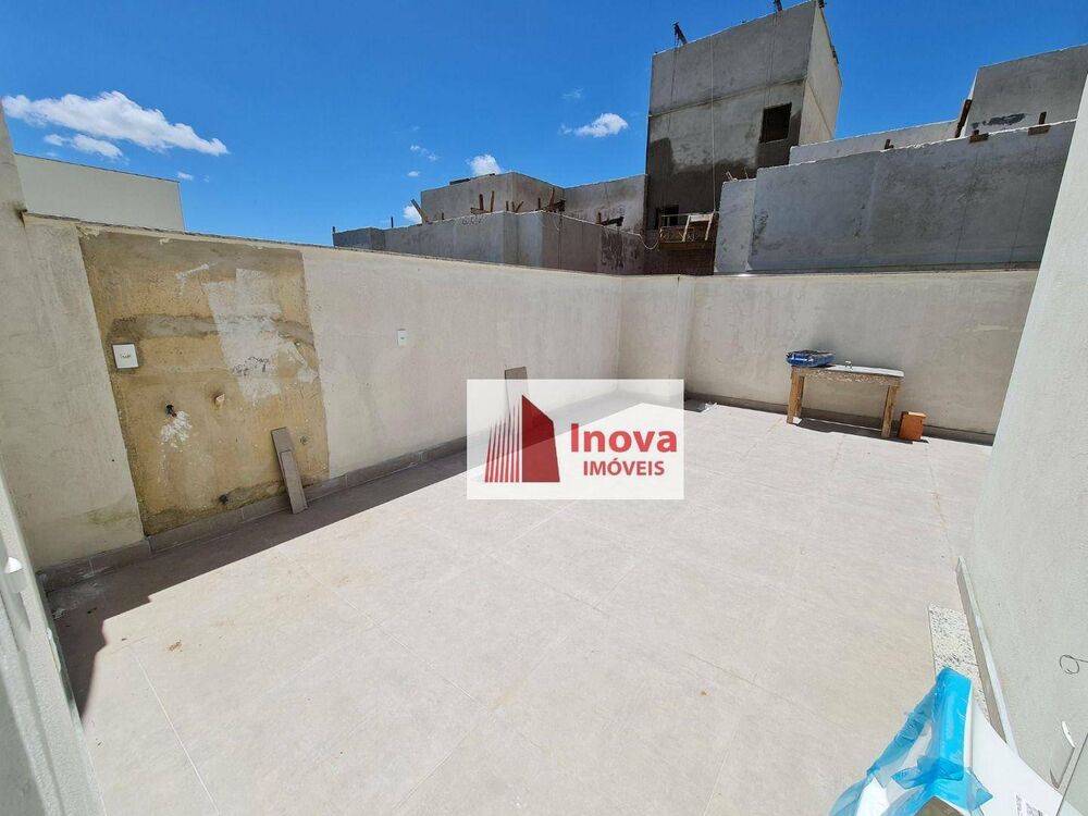 Cobertura à venda com 4 quartos, 200m² - Foto 7
