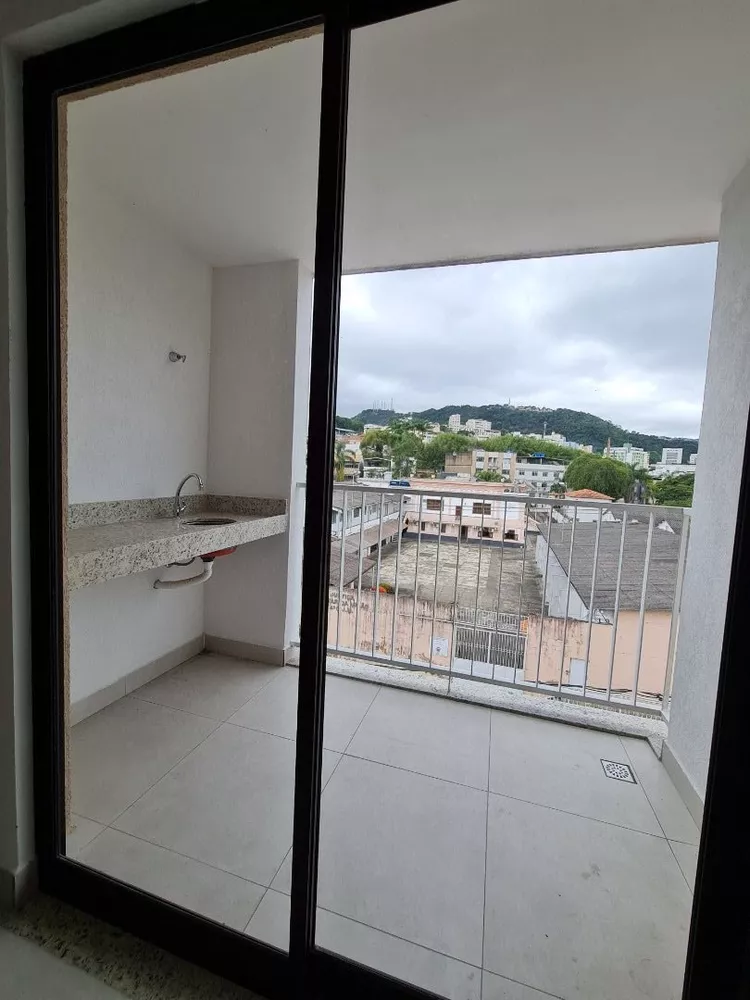 Apartamento à venda com 2 quartos, 60m² - Foto 3