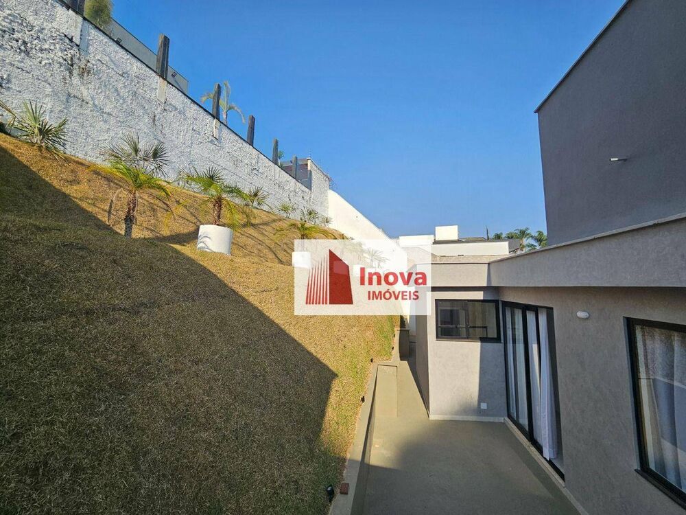 Casa de Condomínio à venda com 3 quartos, 350m² - Foto 11