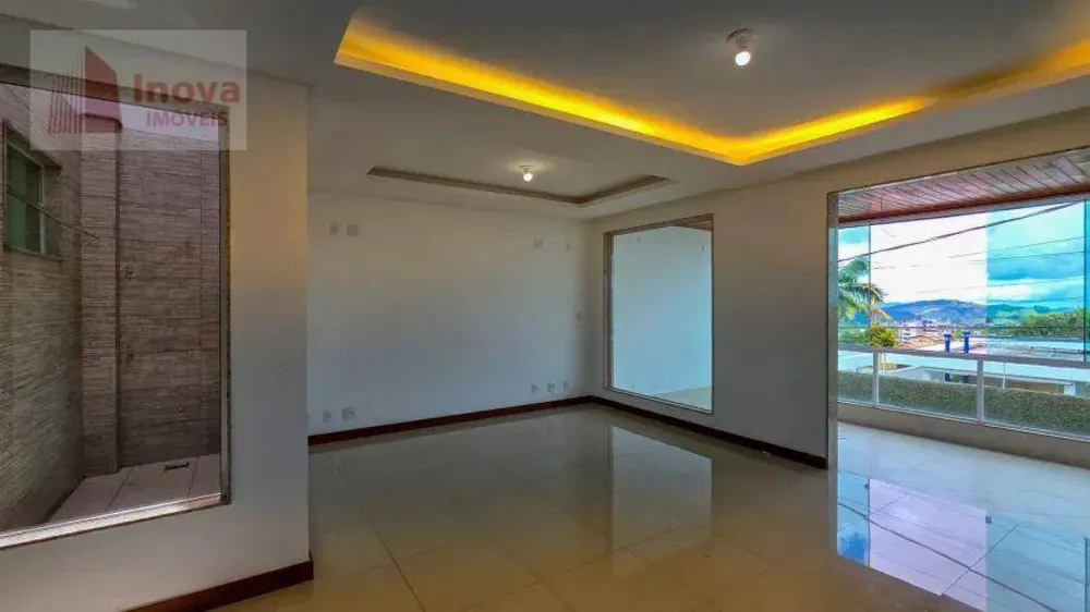 Casa, 3 quartos, 245 m² - Foto 5