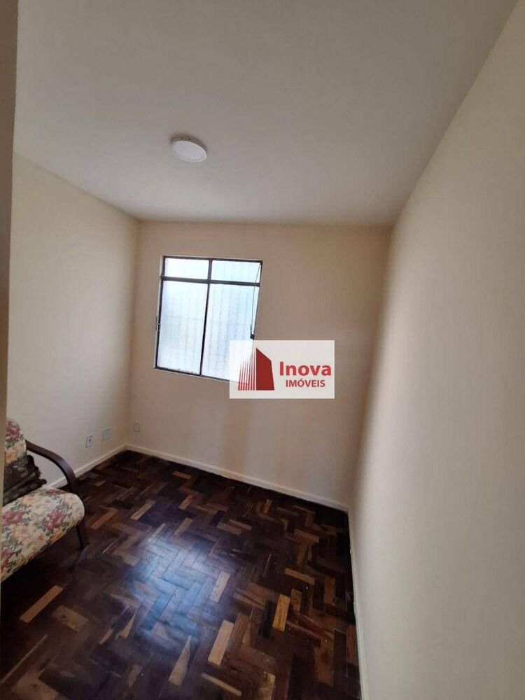 Apartamento à venda com 2 quartos, 60m² - Foto 5