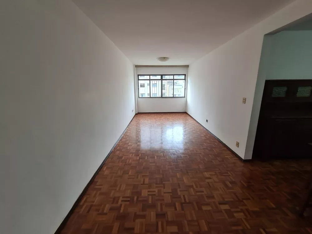 Apartamento à venda com 4 quartos, 170m² - Foto 1