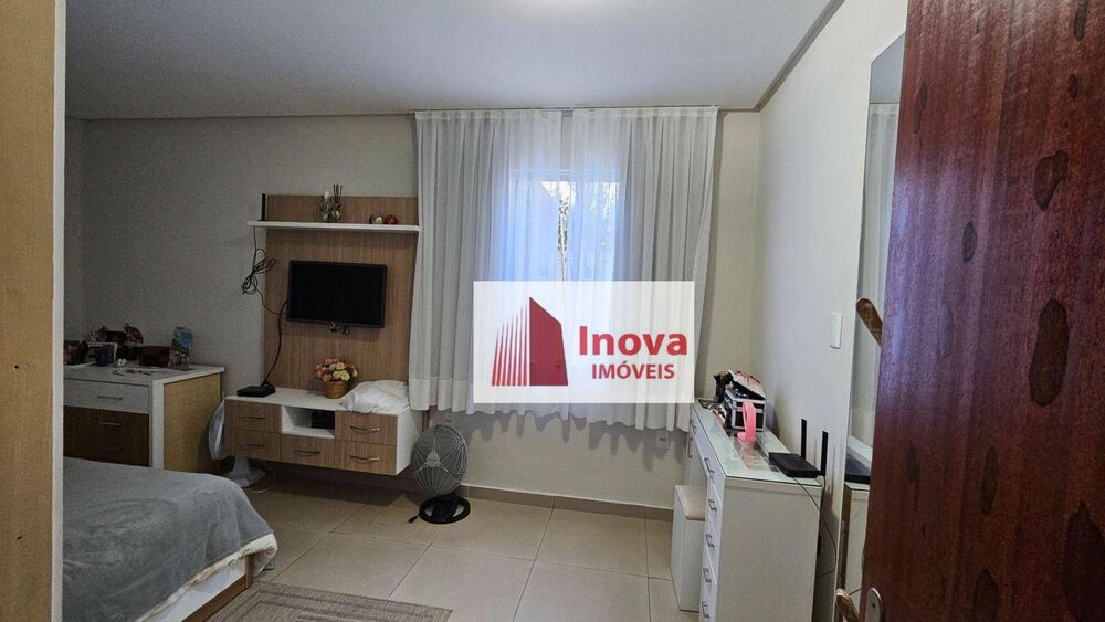 Casa à venda com 2 quartos, 95m² - Foto 5