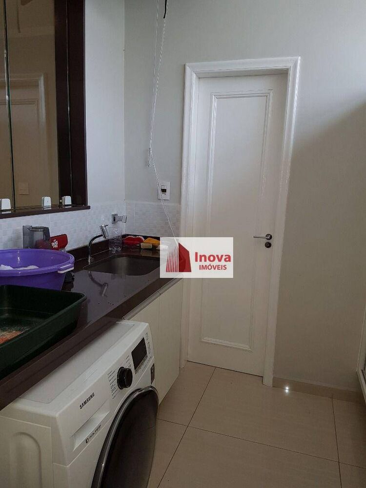Apartamento à venda com 3 quartos, 140m² - Foto 11