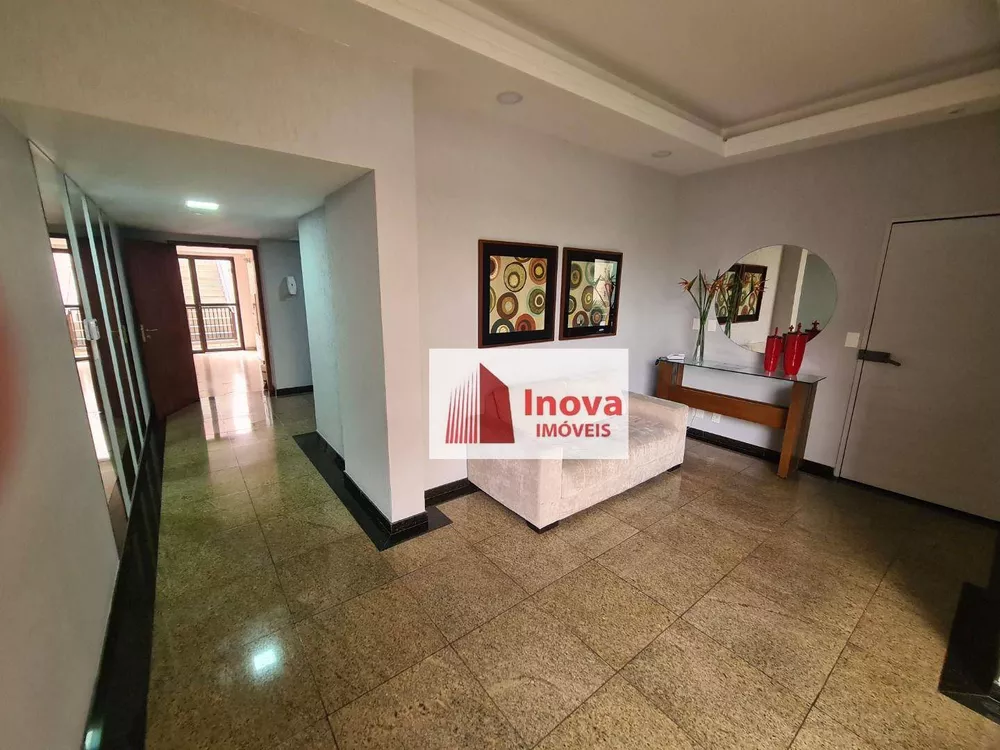 Apartamento à venda com 3 quartos, 110m² - Foto 2