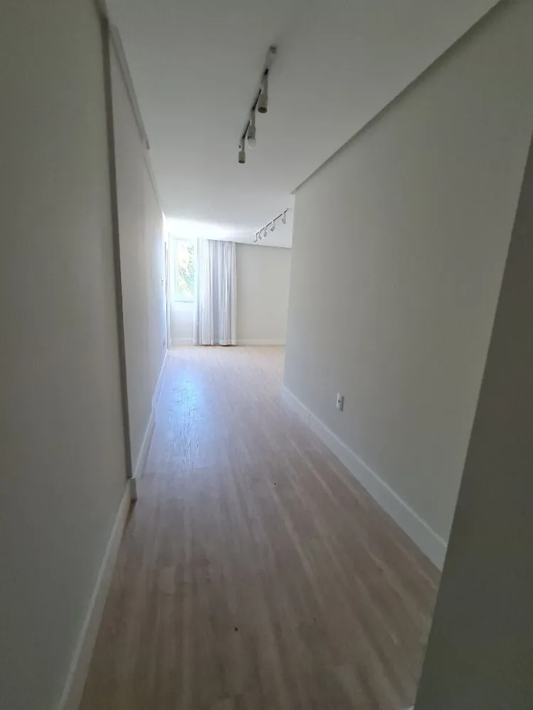 Apartamento, 4 quartos, 220 m² - Foto 11