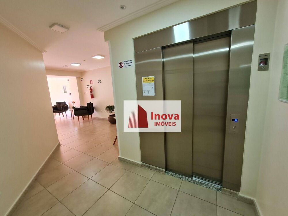 Apartamento à venda com 2 quartos, 75m² - Foto 2