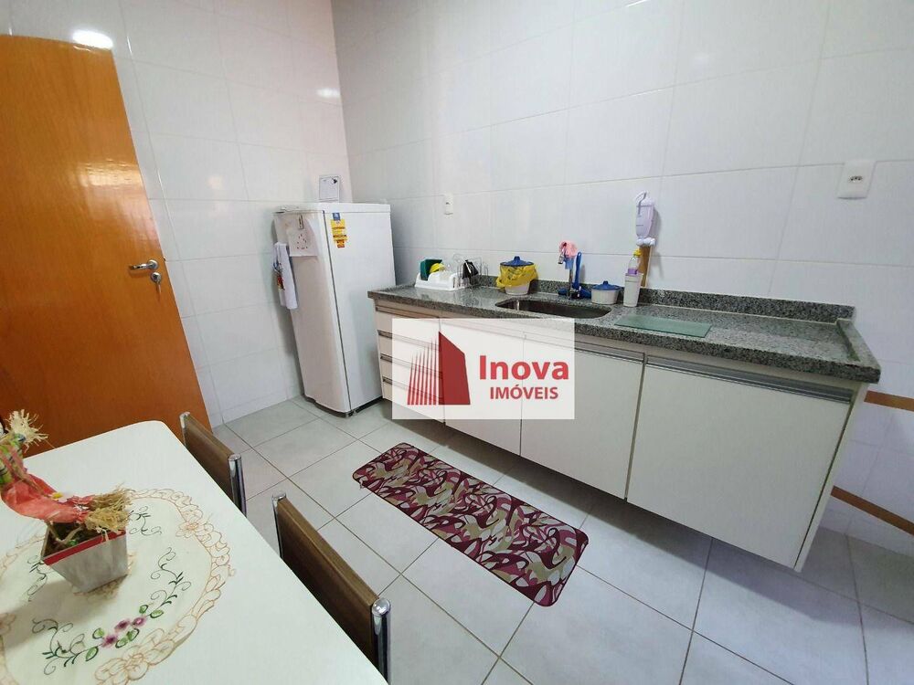 Apartamento à venda com 2 quartos, 70m² - Foto 7