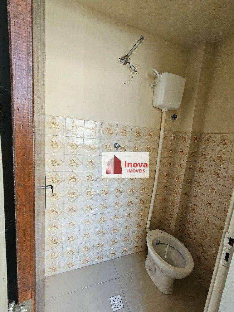 Apartamento para alugar com 2 quartos, 60m² - Foto 12