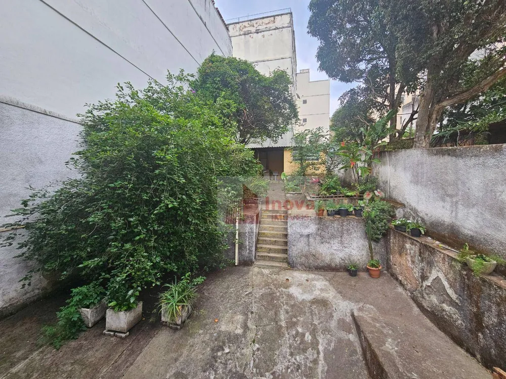 Casa, 6 quartos, 338 m² - Foto 13