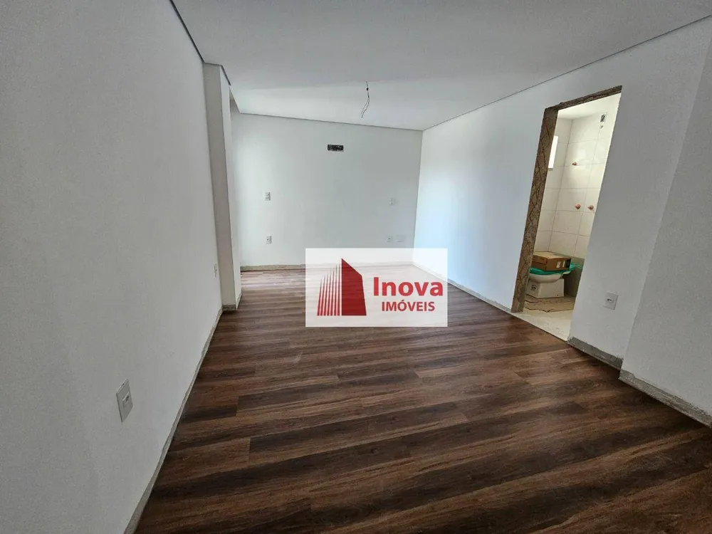 Cobertura, 4 quartos, 230 m² - Foto 3