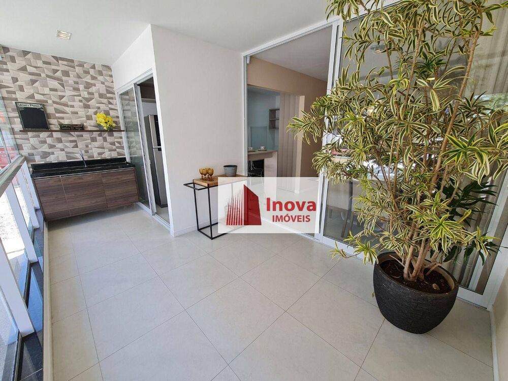 Apartamento à venda com 2 quartos, 74m² - Foto 4