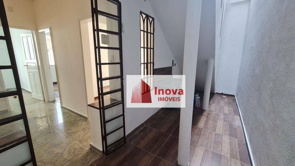 Casa à venda com 3 quartos, 110m² - Foto 8