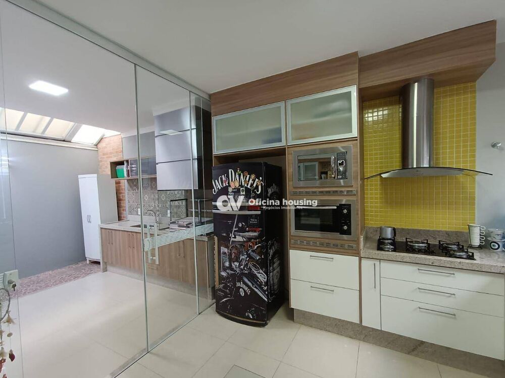 Casa de Condomínio à venda com 2 quartos, 137m² - Foto 1