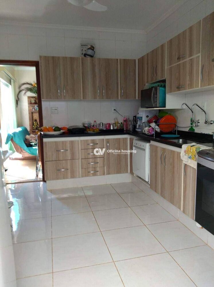 Casa à venda com 3 quartos, 300m² - Foto 19