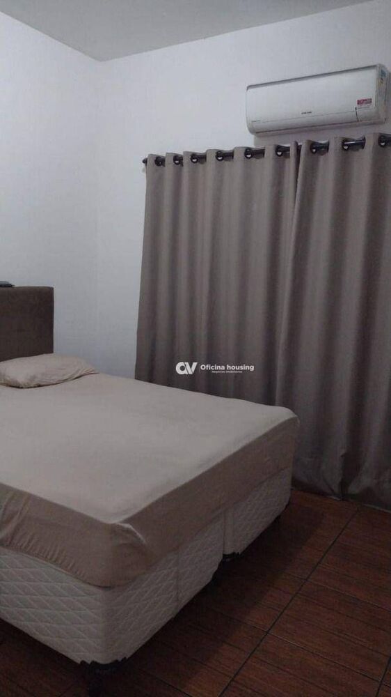 Casa à venda com 2 quartos, 125m² - Foto 3