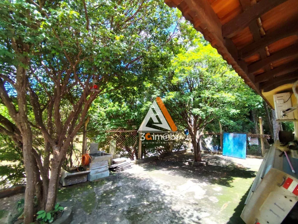Chácara, 4 quartos, 1580 m² - Foto 2