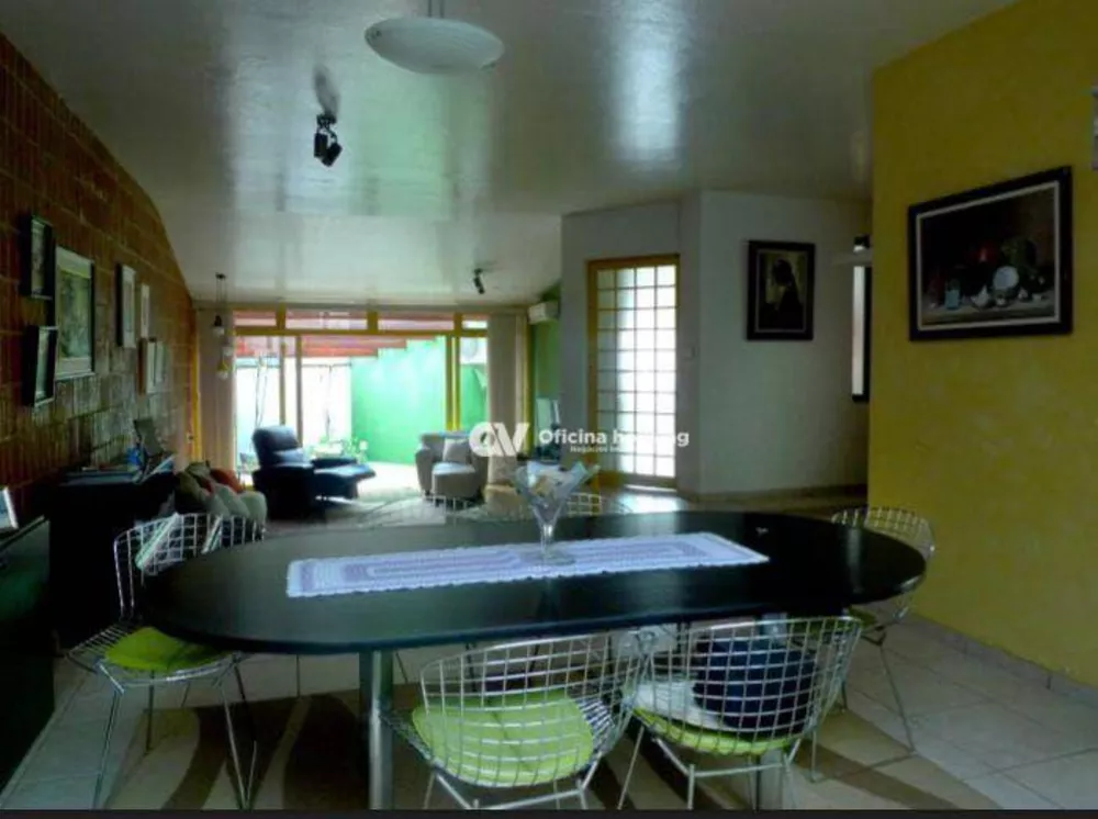Casa, 3 quartos, 250 m² - Foto 2