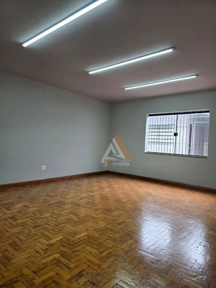 Casa, 3 quartos, 180 m² - Foto 1