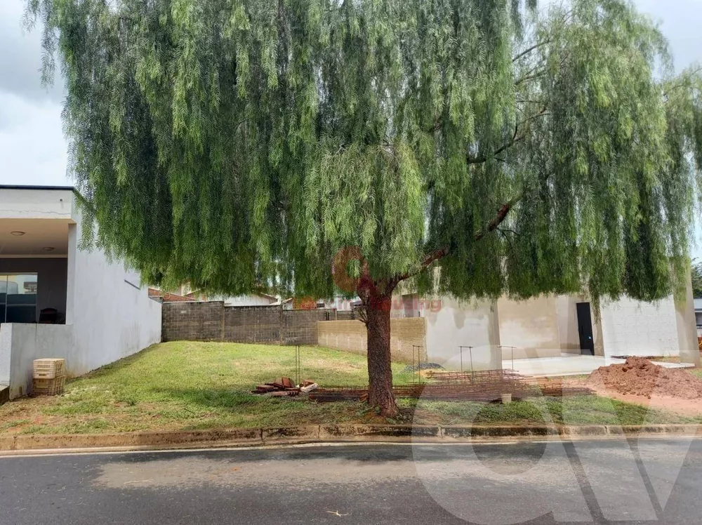 Loteamento e Condomínio, 322 m² - Foto 1