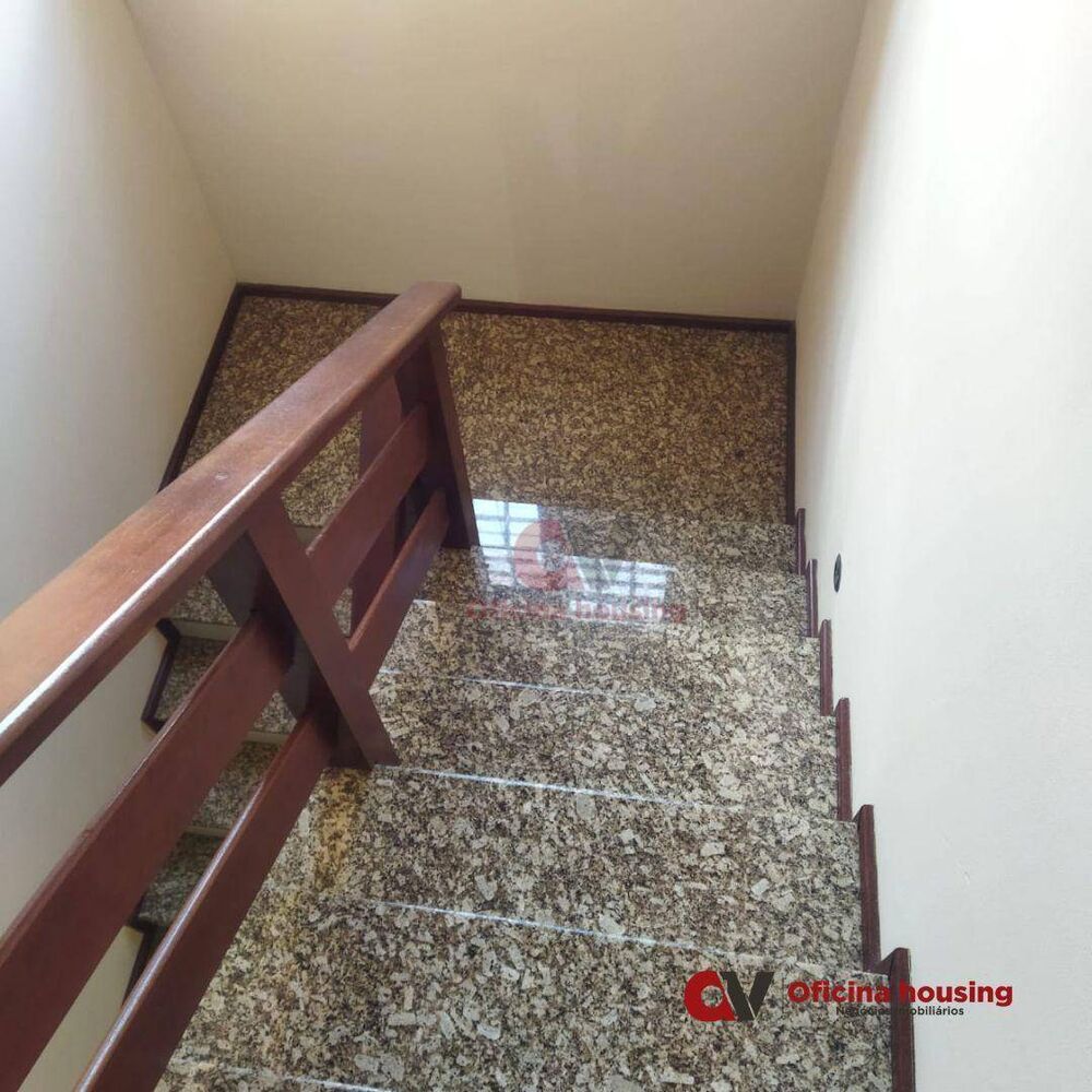 Sobrado à venda com 2 quartos, 170m² - Foto 5