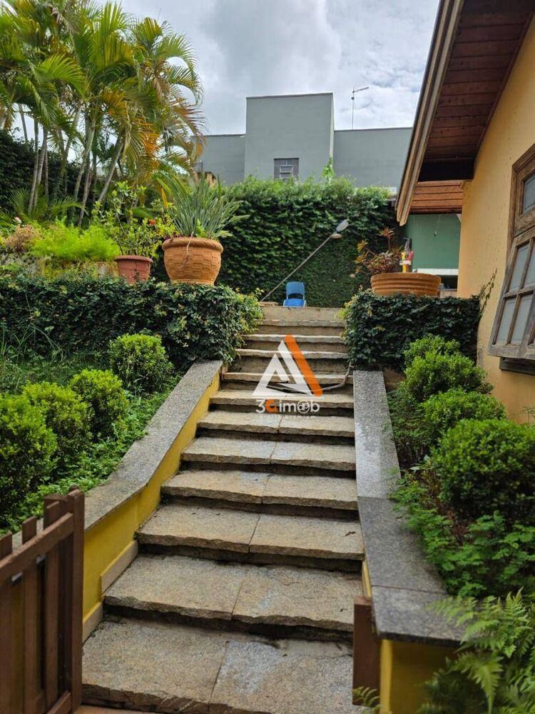 Sobrado à venda e aluguel com 3 quartos, 214m² - Foto 4
