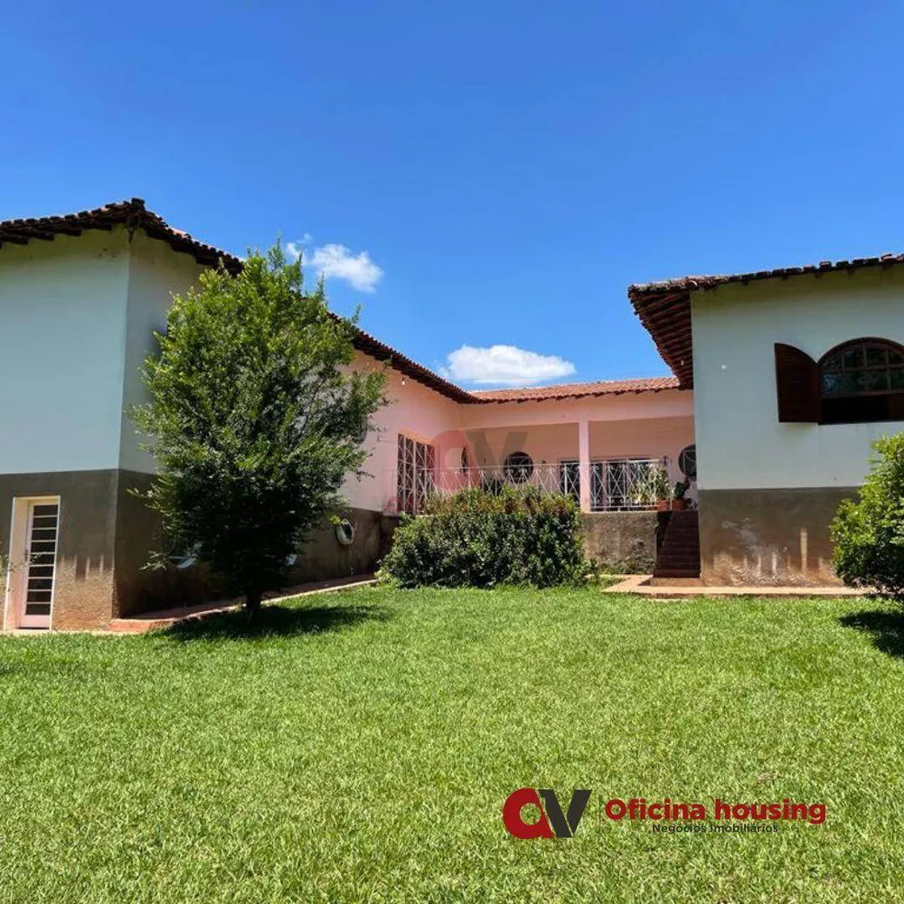 Casa à venda e aluguel com 4 quartos, 335m² - Foto 4