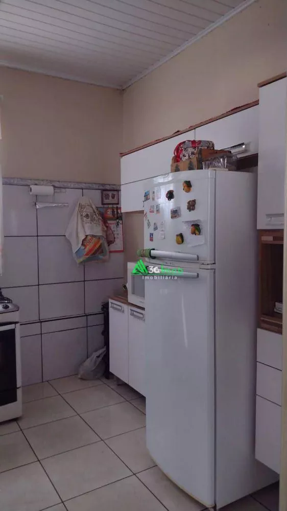 Chácara, 4 quartos, 2879 m² - Foto 4