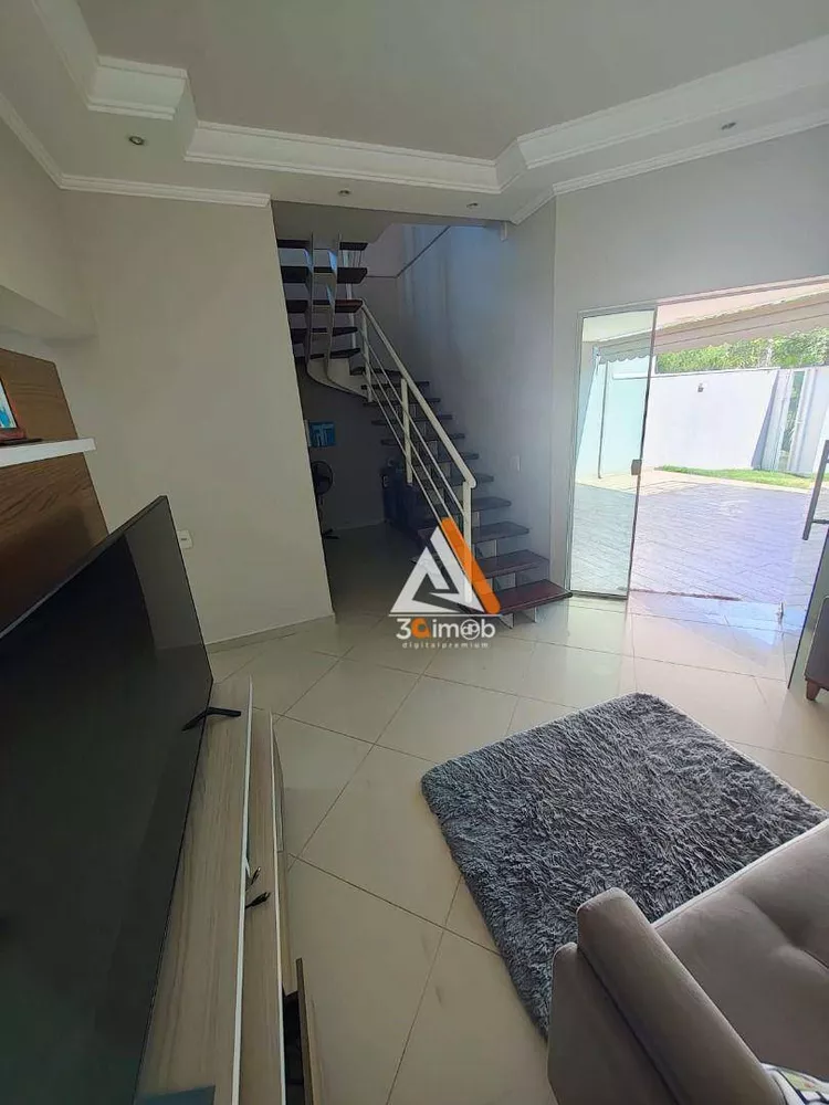 Sobrado, 2 quartos, 190 m² - Foto 1