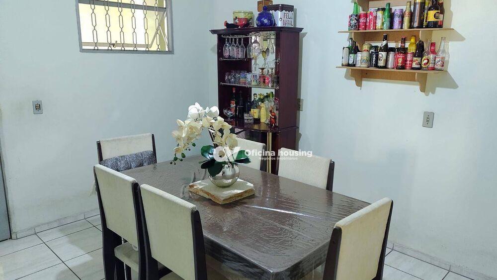 Casa à venda com 4 quartos, 120m² - Foto 5