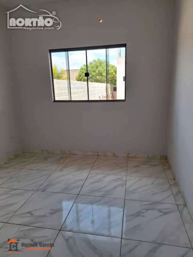 Casa à venda com 3 quartos - Foto 4