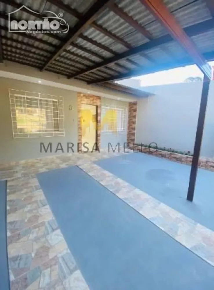 Casa à venda com 3 quartos, 49m² - Foto 1