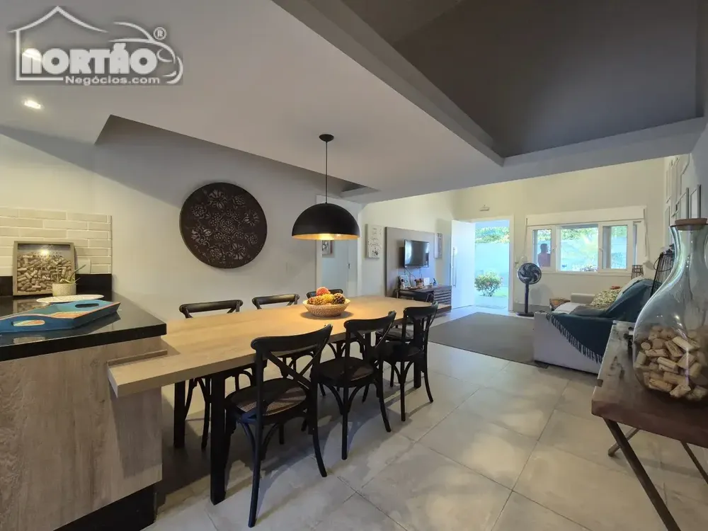 Casa, 3 quartos, 160 m² - Foto 6
