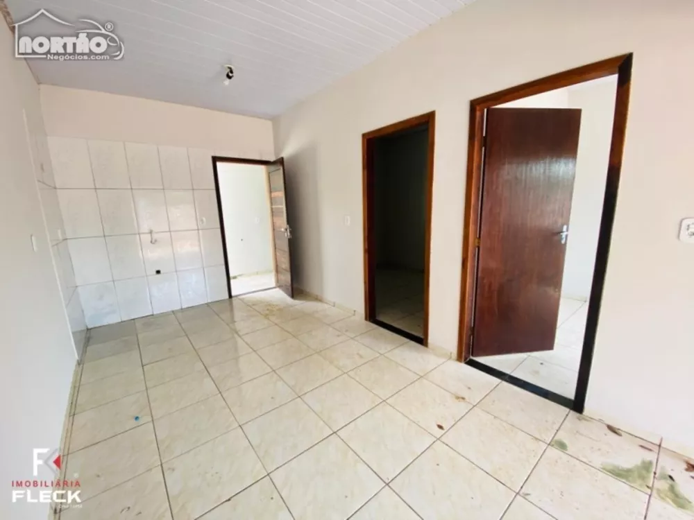 Casa à venda com 3 quartos - Foto 3