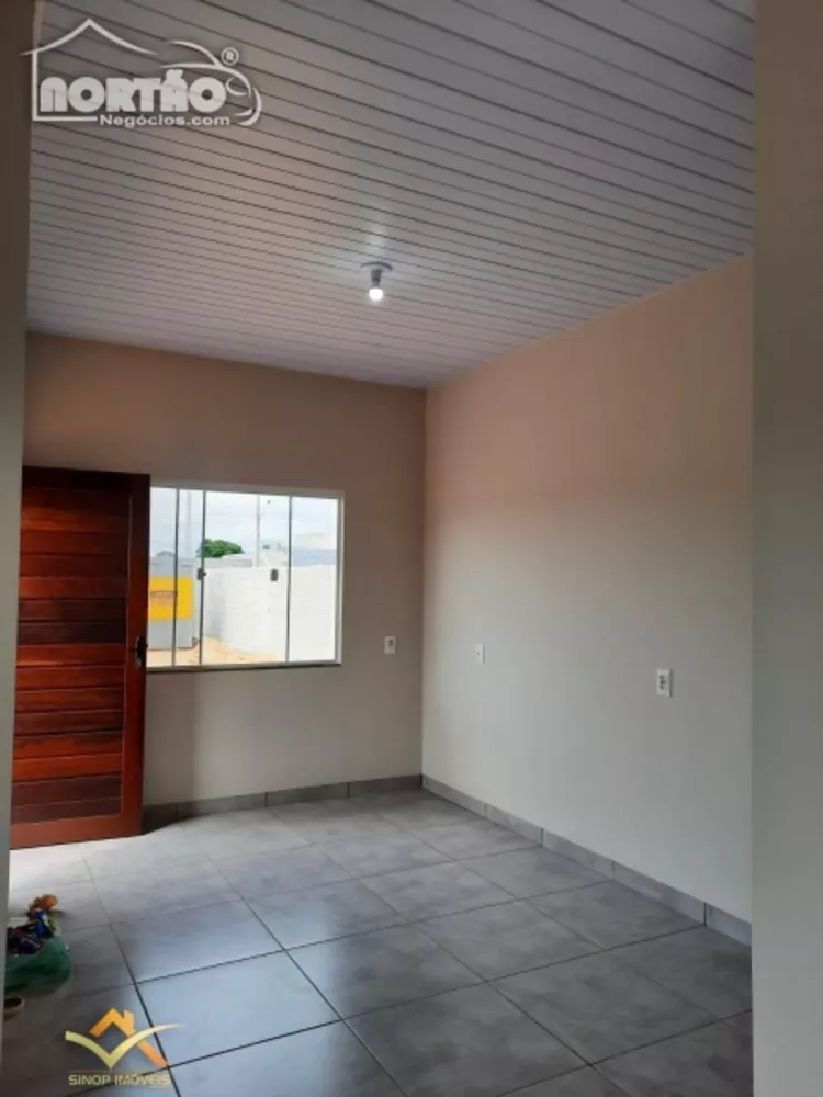 Casa à venda com 3 quartos, 60m² - Foto 5