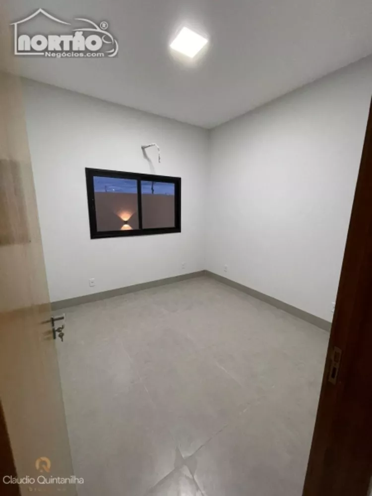 Casa à venda com 4 quartos, 104m² - Foto 7