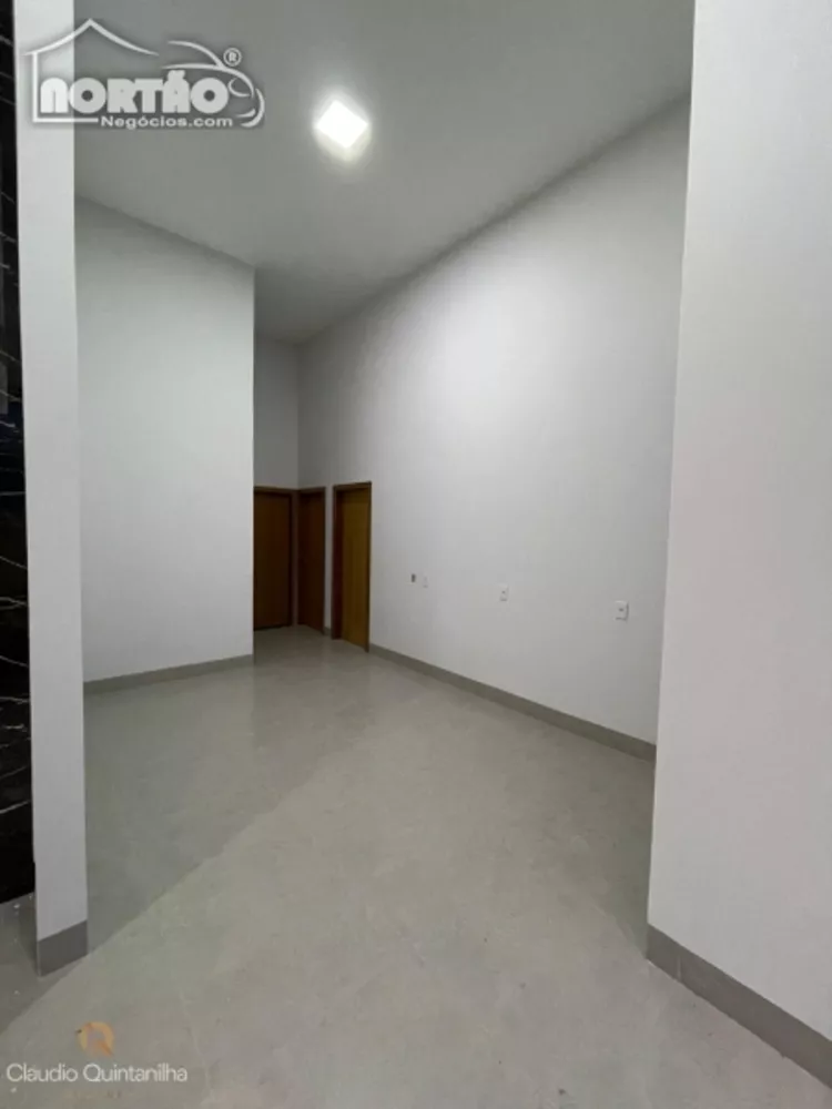 Casa à venda com 4 quartos, 104m² - Foto 4