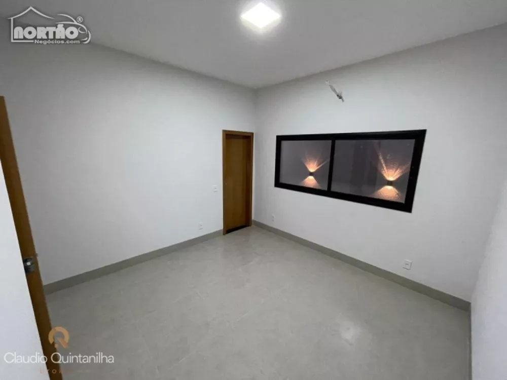 Casa à venda com 4 quartos, 104m² - Foto 8