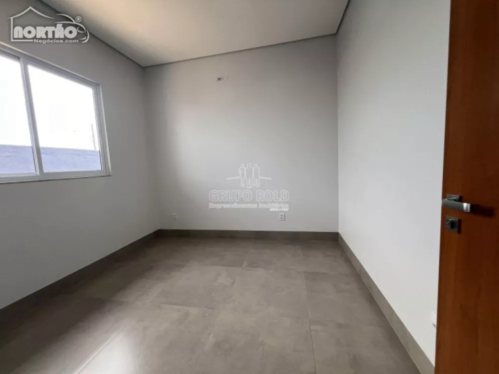 Casa à venda com 4 quartos, 115m² - Foto 9