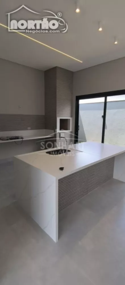 Casa à venda com 3 quartos, 130m² - Foto 4