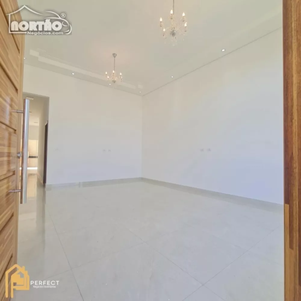 Casa à venda com 4 quartos, 140m² - Foto 5