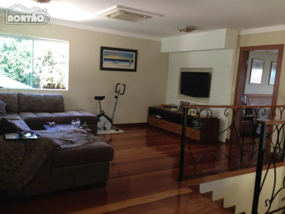 Casa, 7 quartos, 3000 m² - Foto 17