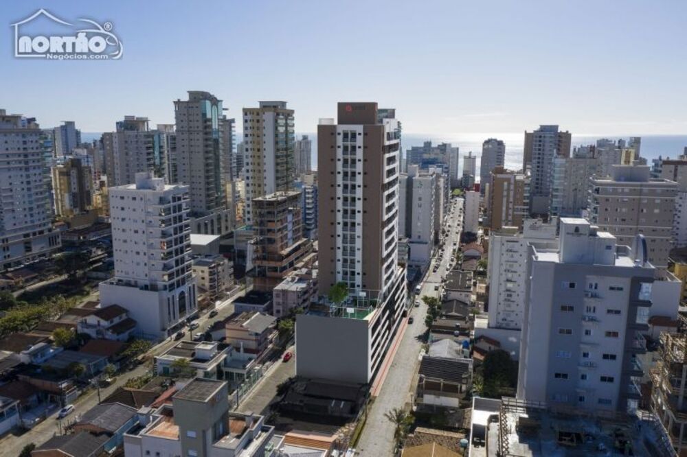 Casa à venda com 3 quartos, 120m² - Foto 4