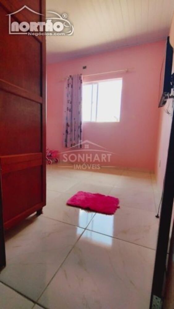 Casa à venda com 4 quartos, 100m² - Foto 4